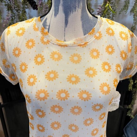 Altar'd State daisy dress S - Picture 2 of 9